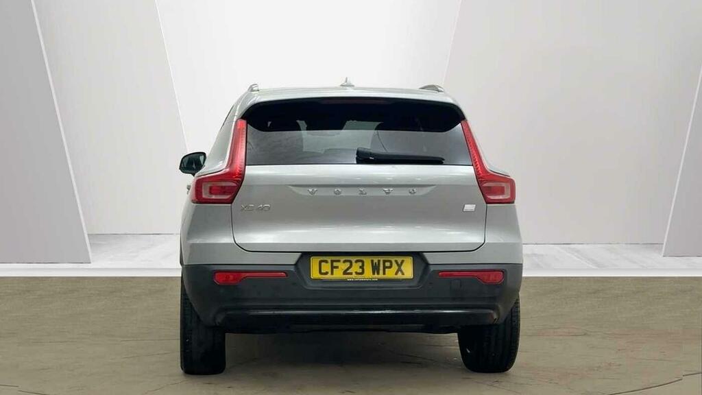 Volvo XC40 Recharge Plus T4 Plug-in Hybrid Da Silver #4