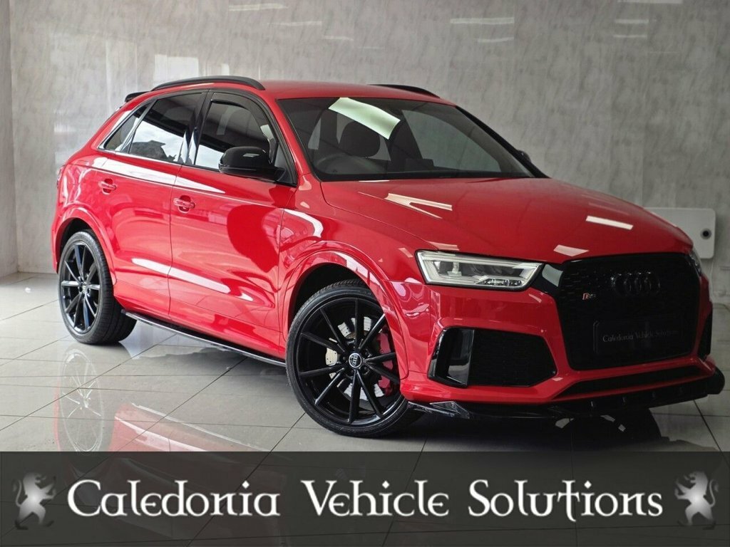 Audi RS Q3 2.5L Performance Red