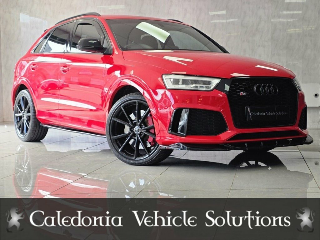 Audi RS Q3 2.5T Fsi Quattro Performance S Tronic White #40