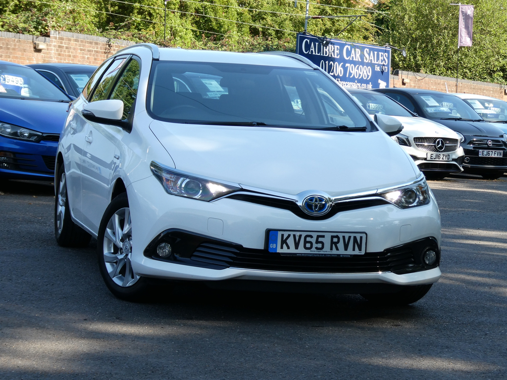 Toyota Auris 1.8 Vvt-i Icon Hybrid Touring