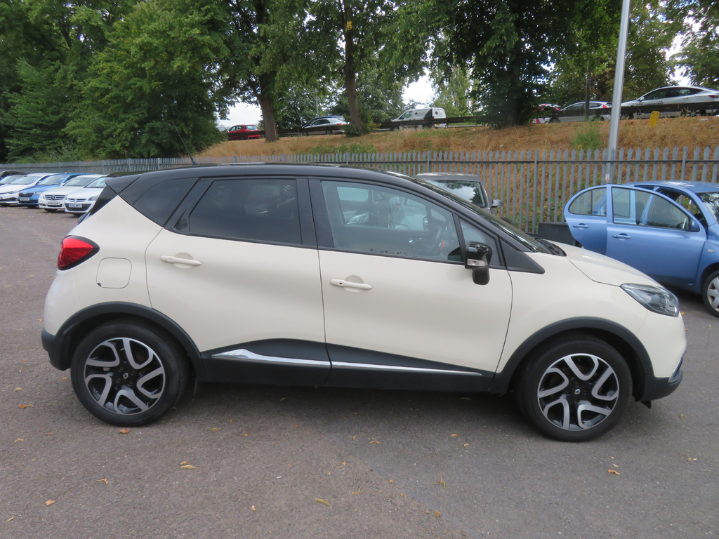 Renault Captur 1.5Dci Signature Nav #3