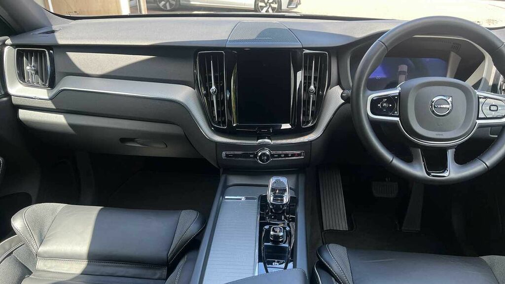 Volvo XC60 2.0 Black Edition Plus, B5 Awd Mild Hybrid, YE74BVK #5