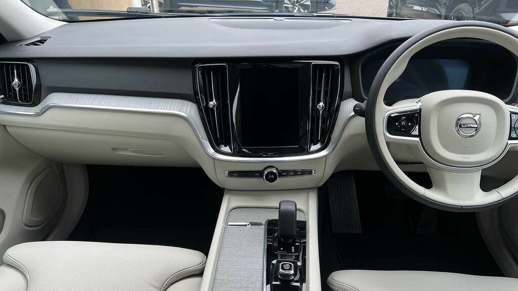 Volvo V60 2.0 Plus, B4 Mild Hybrid, Dark Leather, C HN75XPE #5