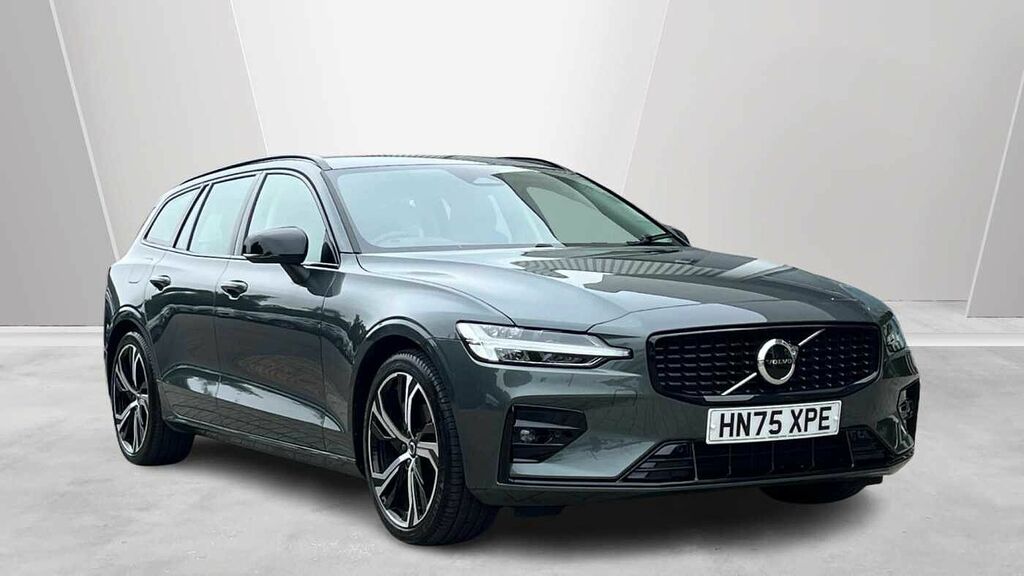 Volvo V60 2.0 Plus, B4 Mild Hybrid, Dark Leather, C