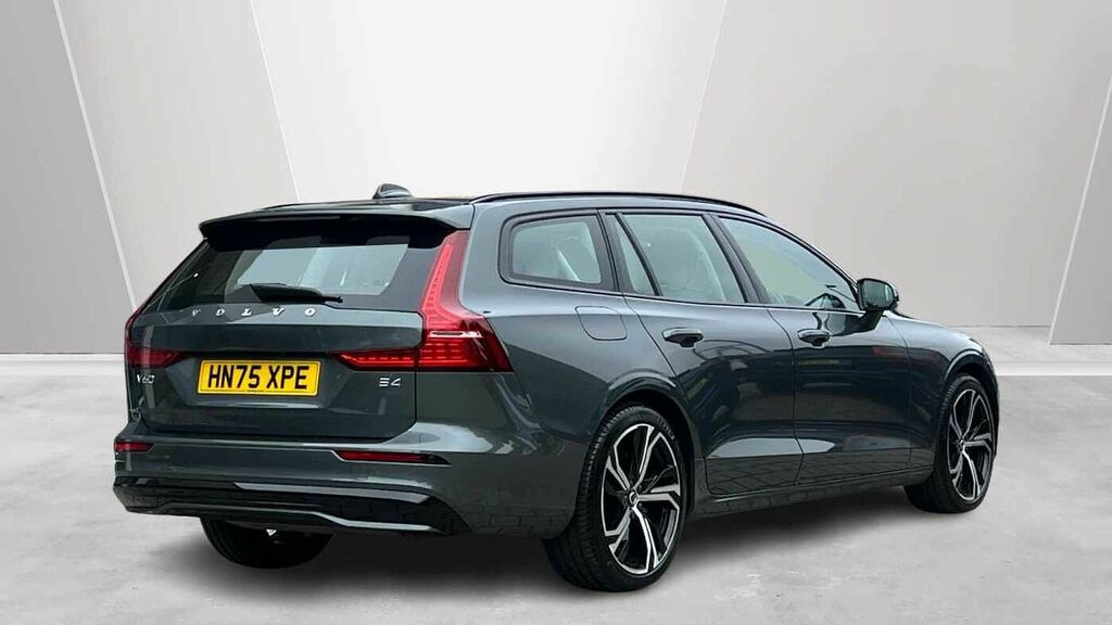Volvo V60 2.0 Plus, B4 Mild Hybrid, Dark Leather, C HN75XPE #2