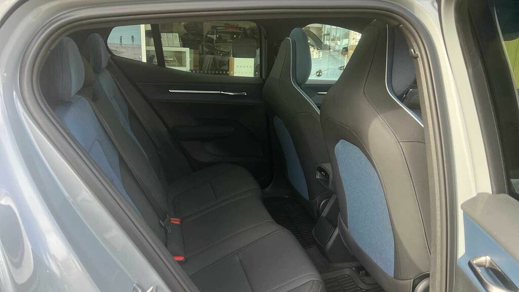 Volvo EX30 Ultra, Twin Motor Performance, Sunroof, #6