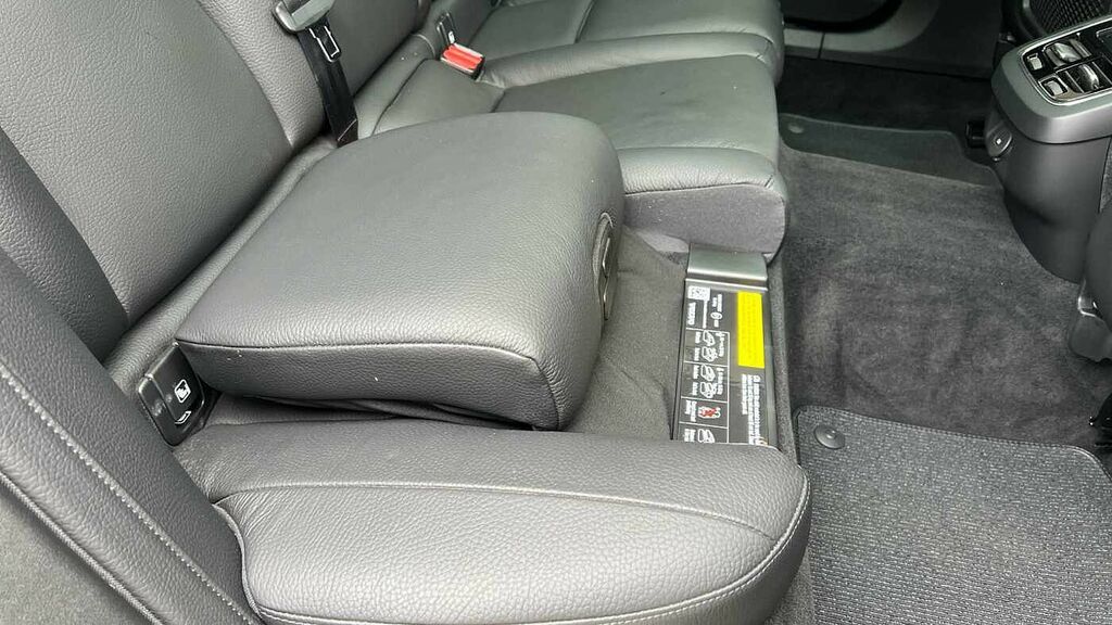 Volvo V90 Cross Country 2L Null Black #37