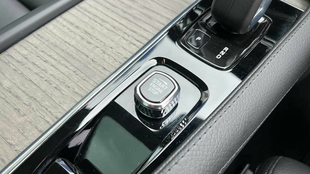 Volvo V90 Cross Country 2L Null Black #27