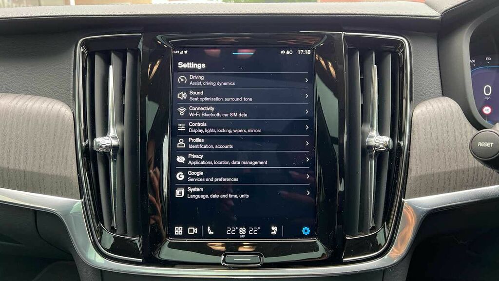 Volvo V90 Cross Country 2L Null Black #41