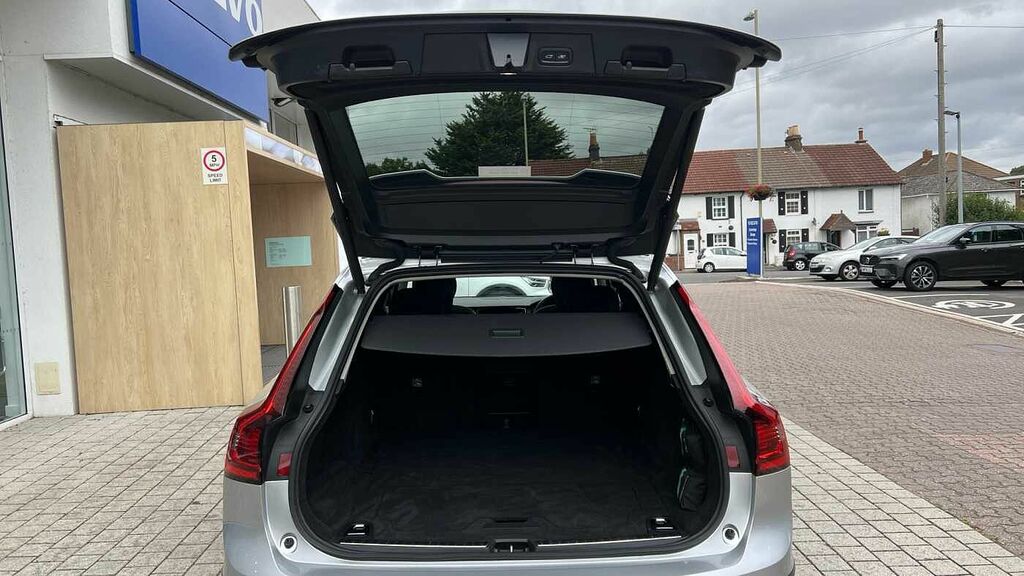 Volvo V90 Cross Country 2L Null Black #13