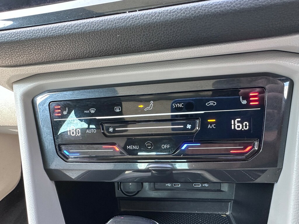 Volkswagen Tiguan 2.0 Tdi Bluemotion Tech  #48