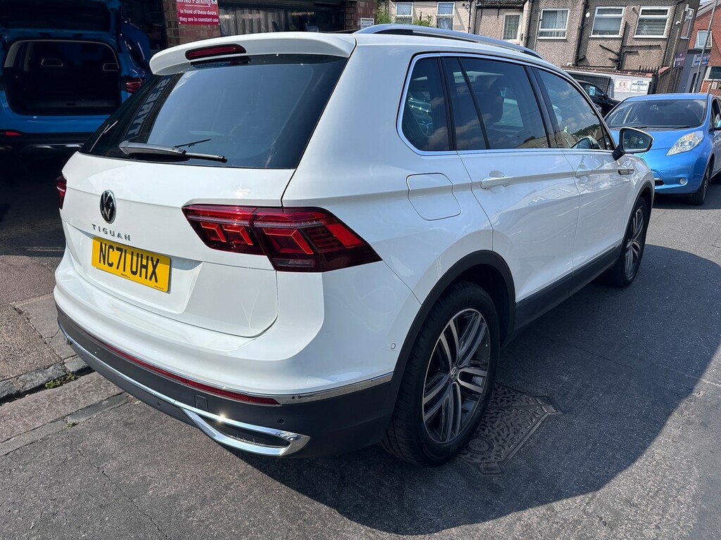 Volkswagen Tiguan 2.0 Tdi Bluemotion Tech  #3
