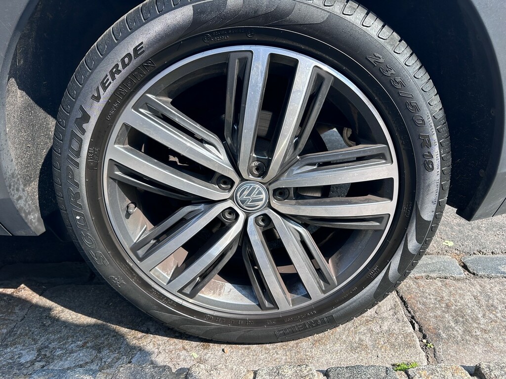 Volkswagen Tiguan 2.0 Tdi Bluemotion Tech  #18