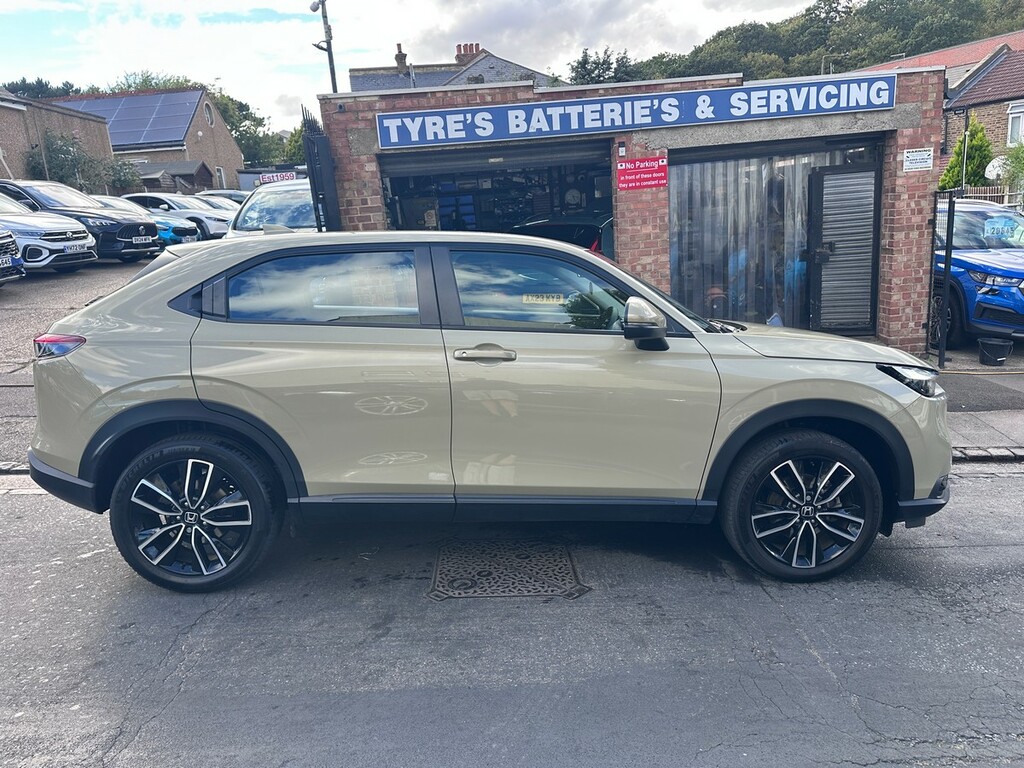 Honda Hr-V 1.5 H I-mmd Elegance Cvt Euro 6 Beige #2