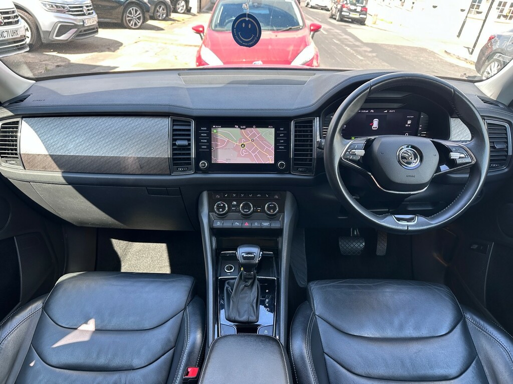 Skoda Kodiaq Sportline 1.5 Tsi Dsg White #26