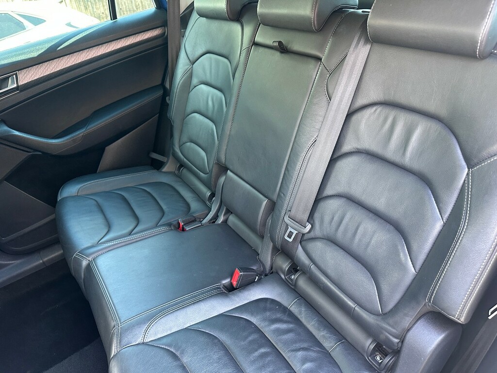 Skoda Kodiaq Sportline 1.5 Tsi Dsg White #10