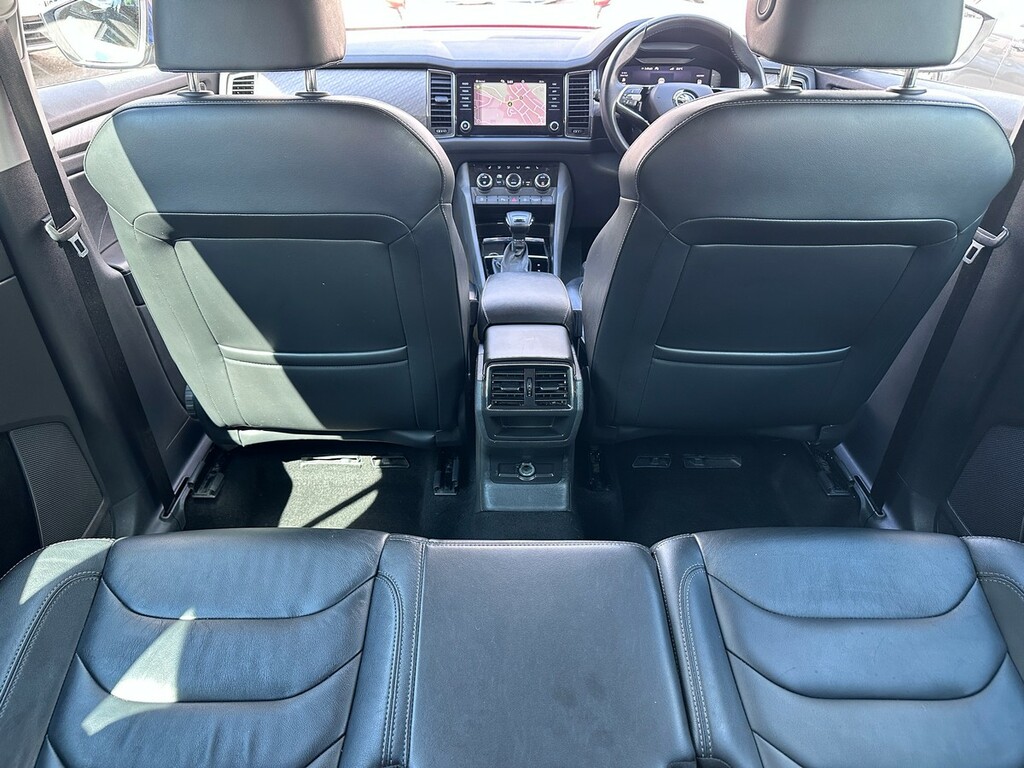 Skoda Kodiaq Sportline 1.5 Tsi Dsg White #30