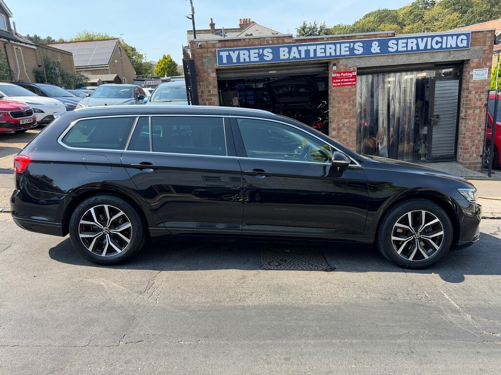 Volkswagen Passat 1.5 Tsi Evo Sel Dsg Euro 6 Black #2