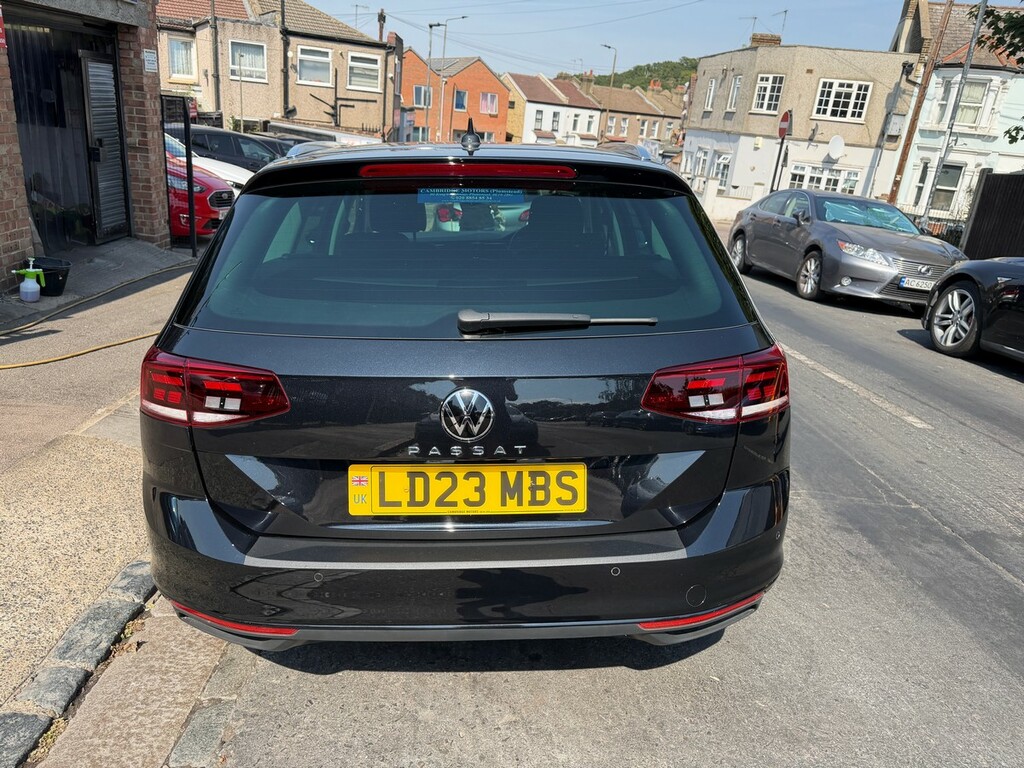 Volkswagen Passat 1.5 Tsi Evo Sel Dsg Euro 6 Black #4