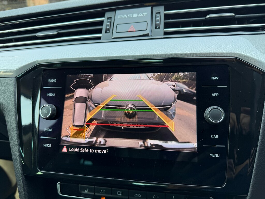 Volkswagen Passat 2023 1.4 Tsi 13Kwh Gte Estate Plug-in H Black #47