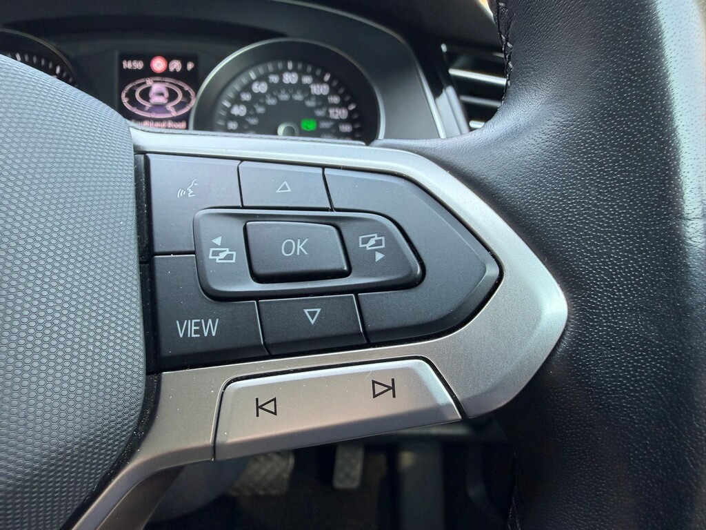 Volkswagen Passat 2023 1.4 Tsi 13Kwh Gte Estate Plug-in H Black #61