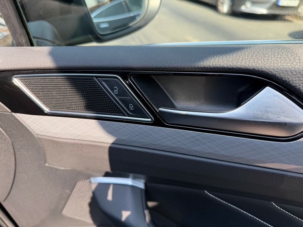 Volkswagen Passat 2023 1.4 Tsi 13Kwh Gte Estate Plug-in H Black #34