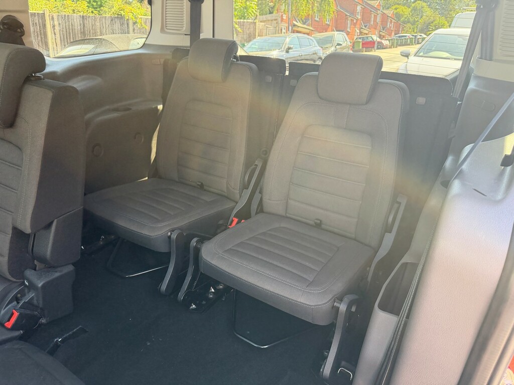 Ford Grand Tourneo Connect Zetec Tdci Silver #27