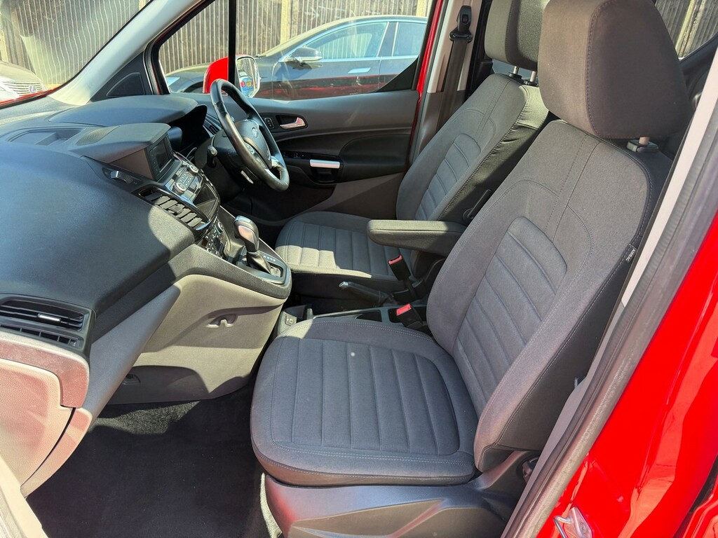 Ford Grand Tourneo Connect Zetec Tdci Silver #11