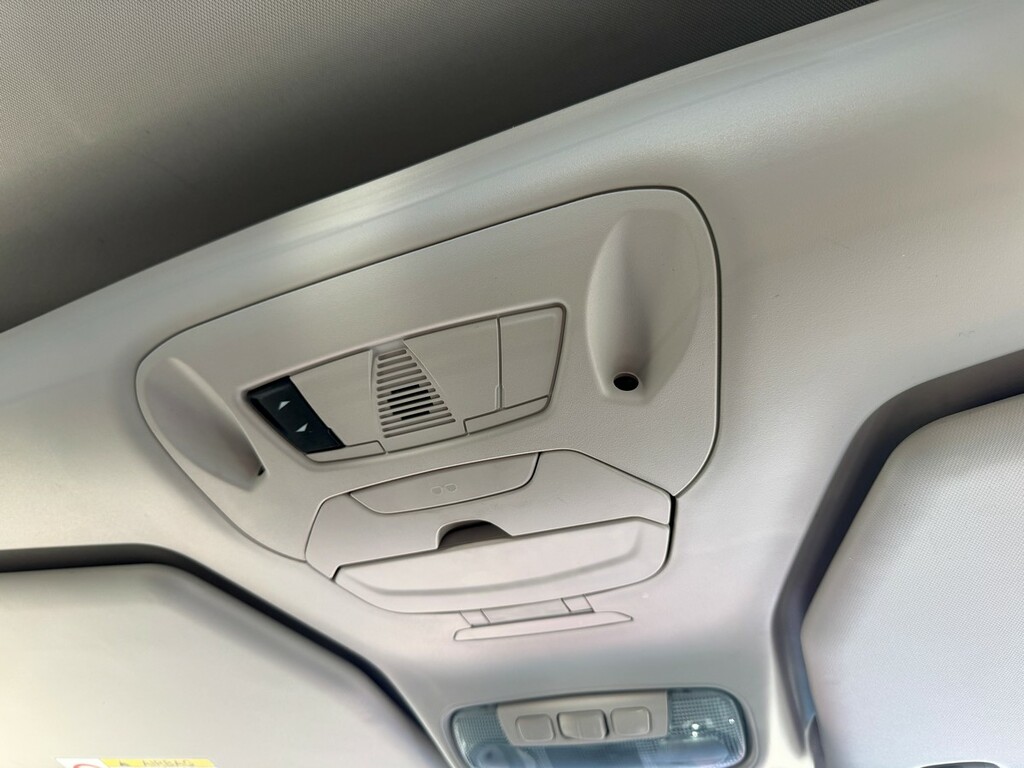 Ford Grand Tourneo Connect Zetec Tdci Silver #45