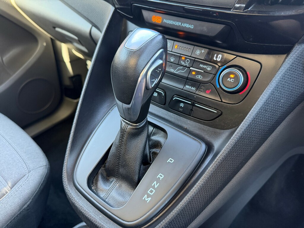 Ford Grand Tourneo Connect Zetec Tdci Silver #49