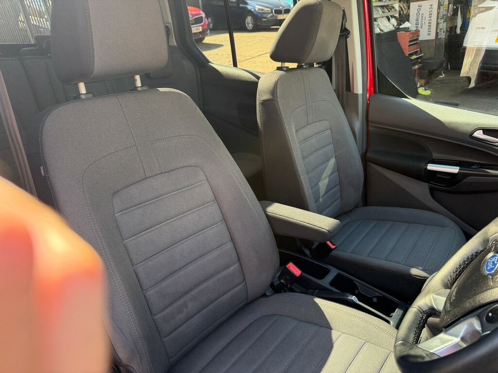 Ford Grand Tourneo Connect Zetec Tdci Silver #43