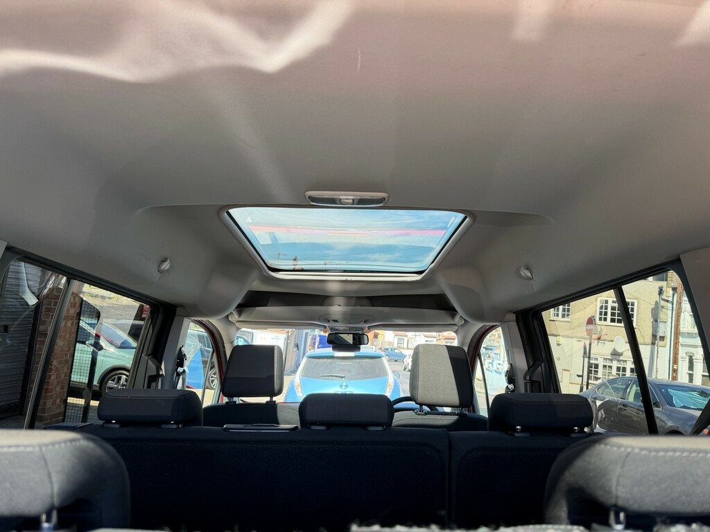 Ford Grand Tourneo Connect Zetec Tdci Silver #35