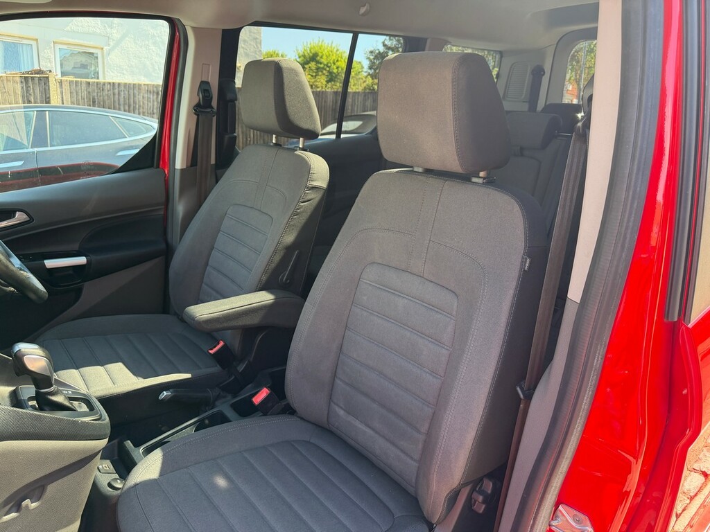 Ford Grand Tourneo Connect Zetec Tdci Silver #12