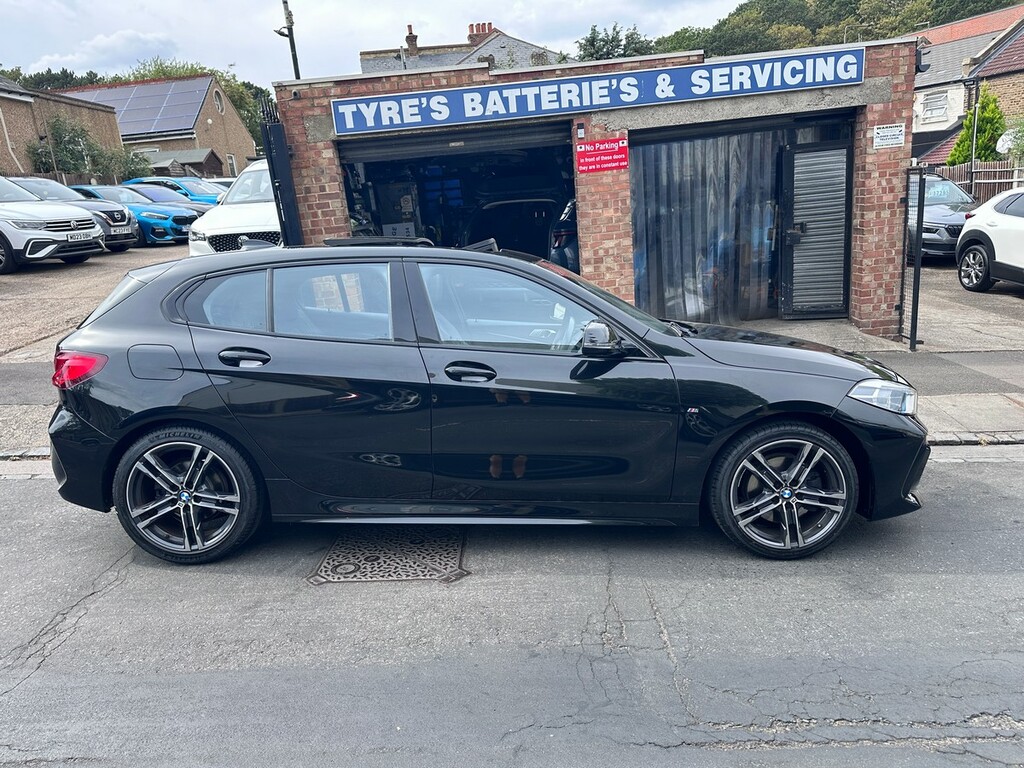 BMW 1 Series 1.5 118I M Sport Lcp Euro 6 LP21YYU Black #2