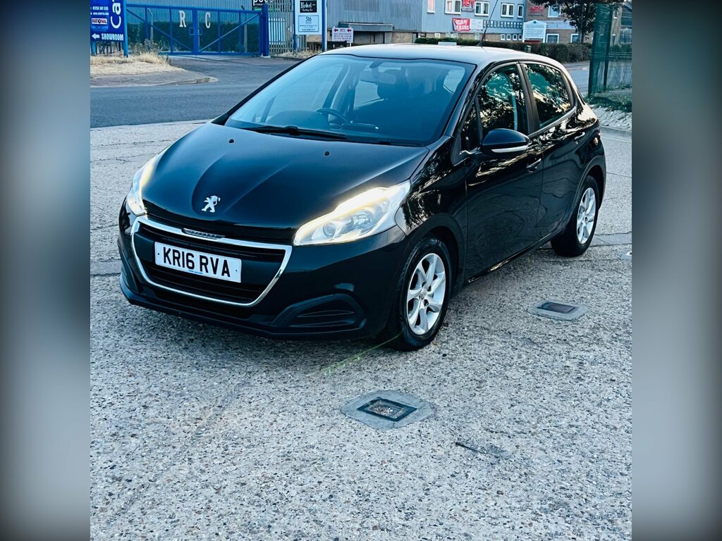 Peugeot 208 1.6 Bluehdi Active Euro 6 Black #5