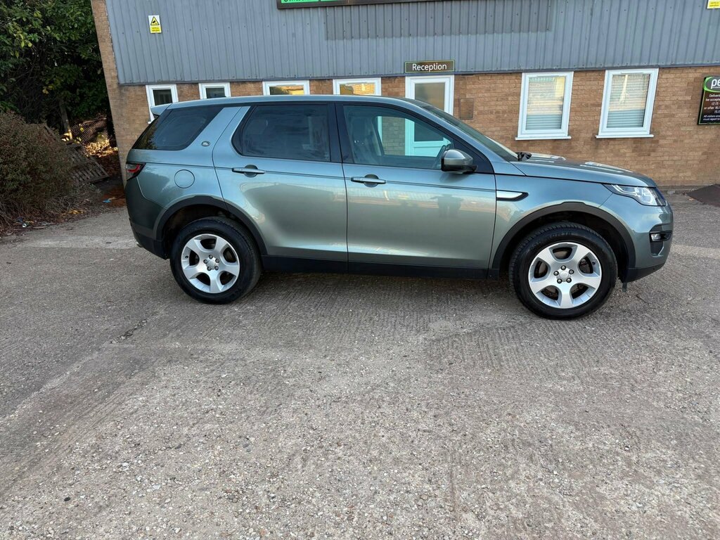 Land Rover Discovery Sport 2.0 Td4 Hse 4Wd Euro 6 Ss 5 Seat Grey #3