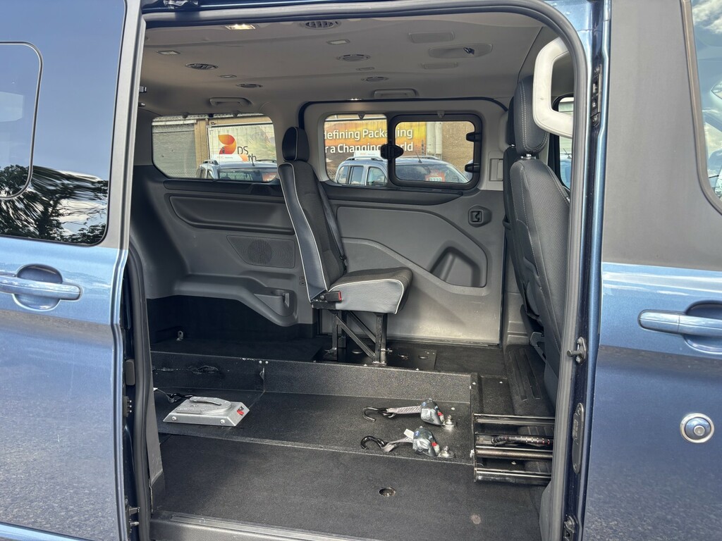 Ford Tourneo Custom 1.5 Zetec Tdci 120 Bhp Blue #12