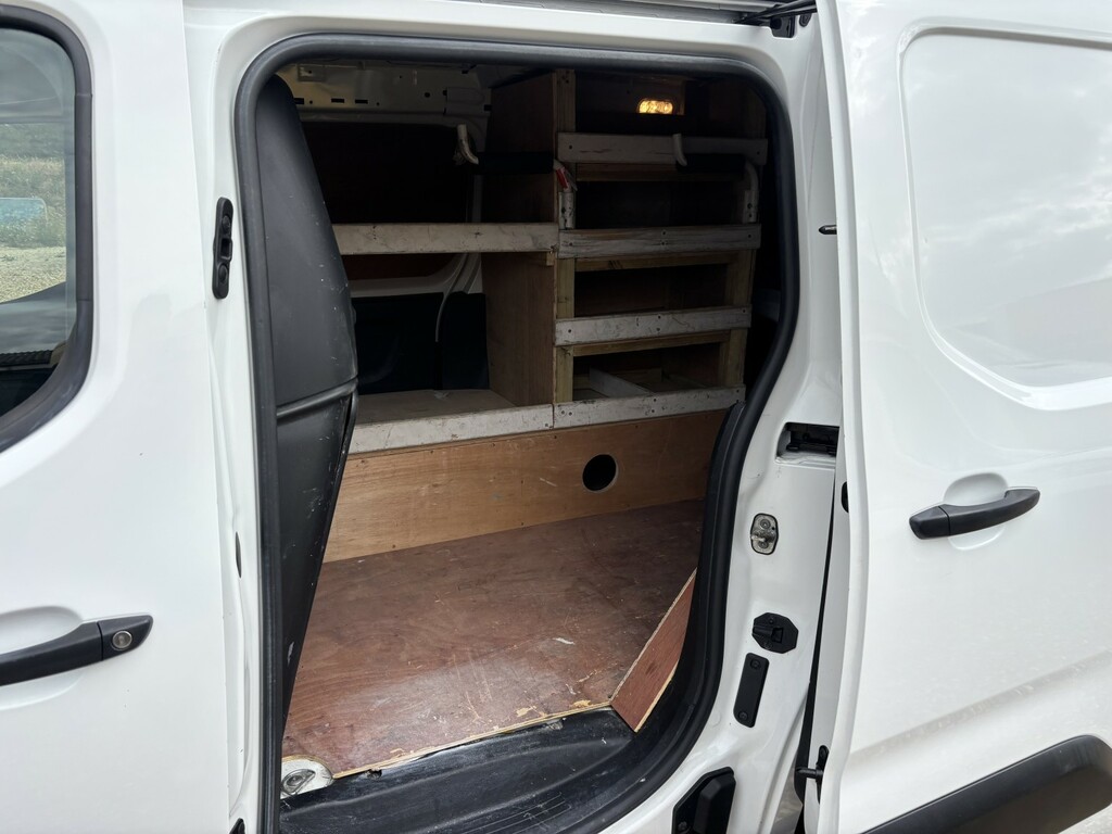 Citroen Berlingo 1.5 Bluehdi 1000Kg Enterprise Pro 100Ps 6 Speed Grey #8