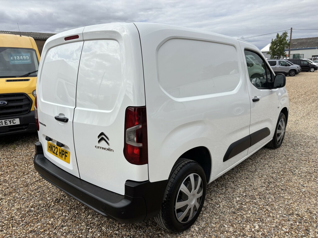 Citroen Berlingo 1.5 Bluehdi 1000 Enterprise M Pro White #3