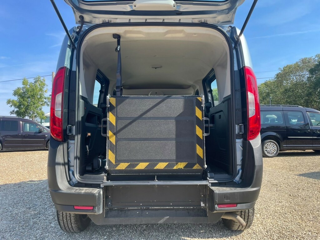 Fiat Doblo Wav Wheelchair Accessible Vehicle 1.4 Doblo 1.4 16 Blue #5