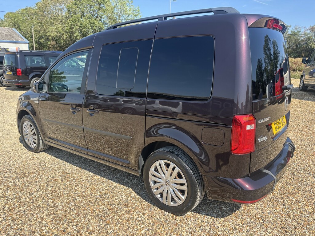 Volkswagen Caddy Life Drive From Wheelchair Access Vehicle 1.4 Tsi Bluem Purple #5