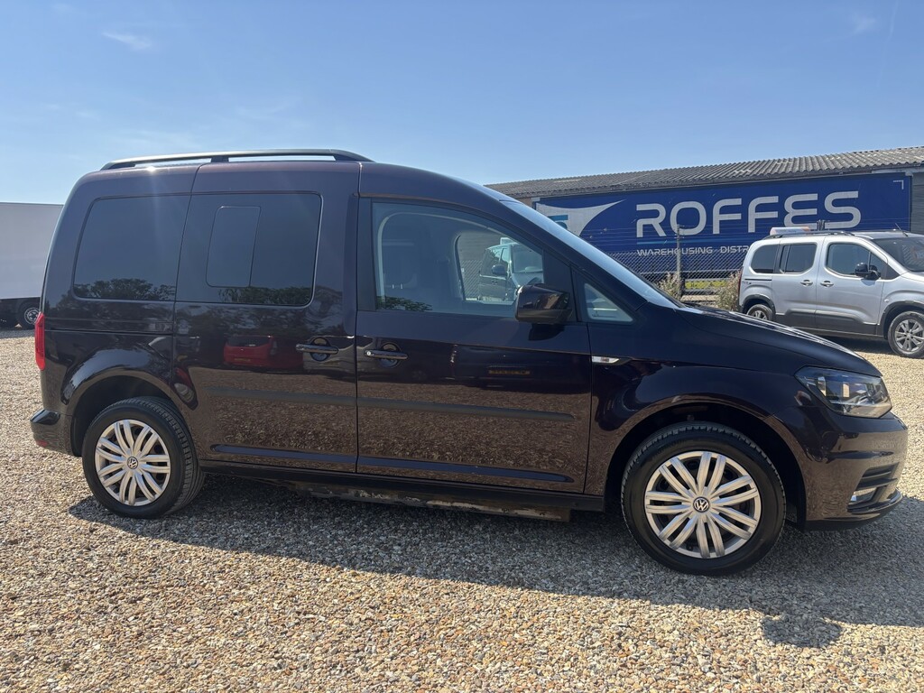Volkswagen Caddy Life Drive From Wheelchair Access Vehicle 1.4 Tsi Bluem Purple #2