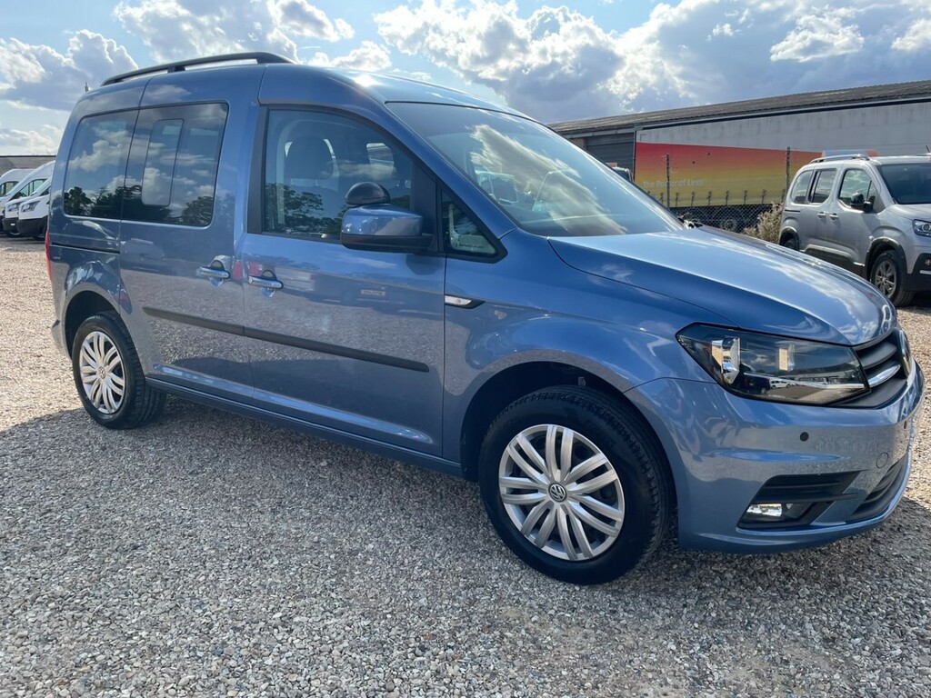 Volkswagen Caddy Life Wheelchair Accessible Vehicle Driver Transfer Wav Blue