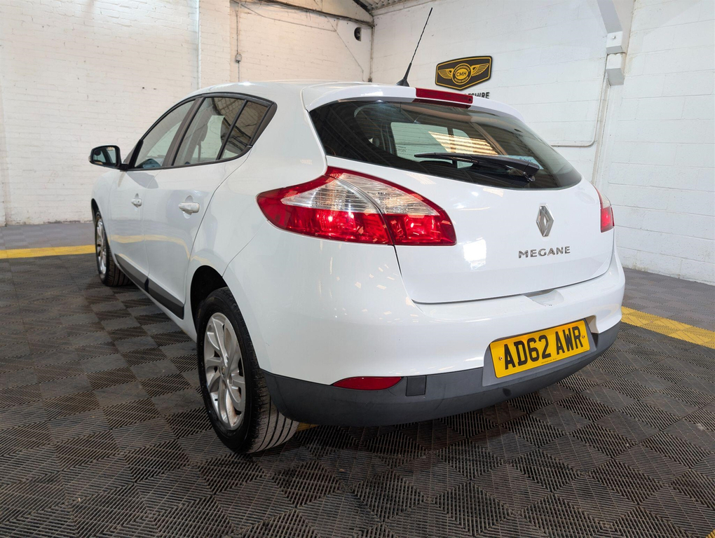 Renault Megane 1.6 16V Expression Euro 5  #2