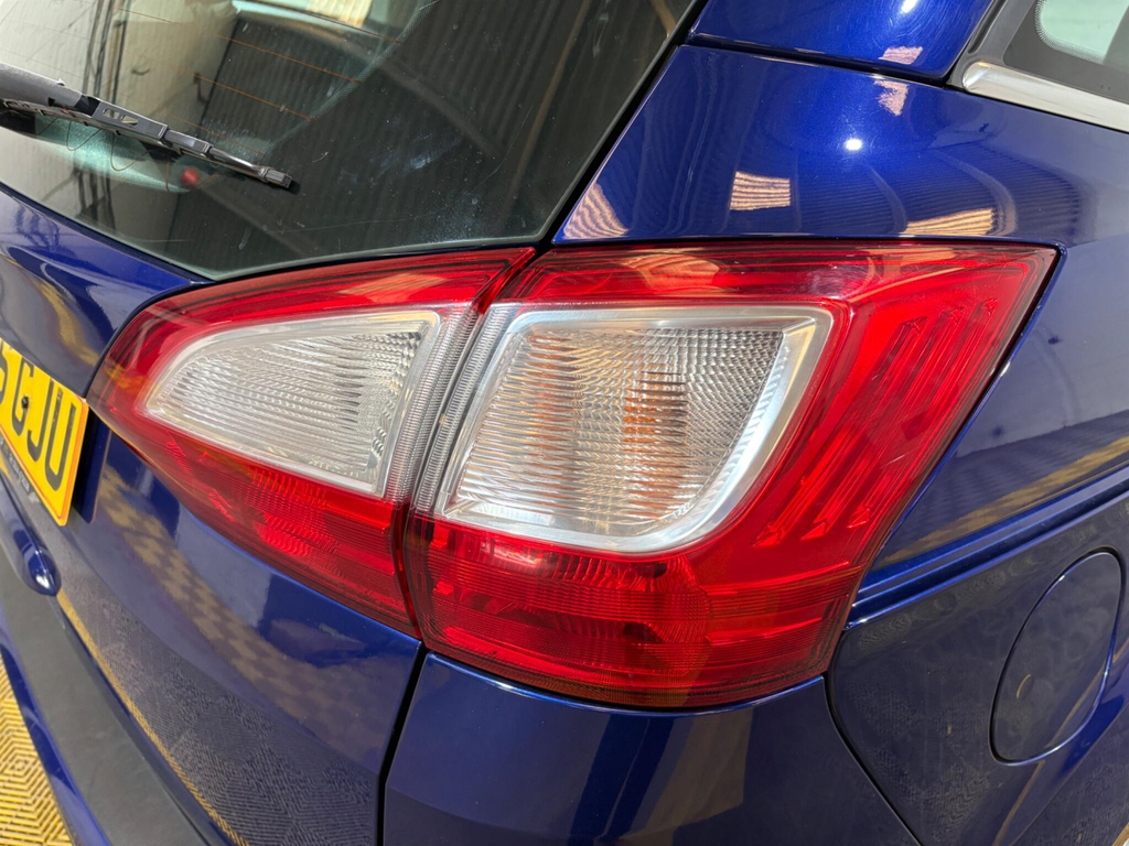 Ford Grand C-Max 1.0T Ecoboost Titanium Mpv Euro Brown #58