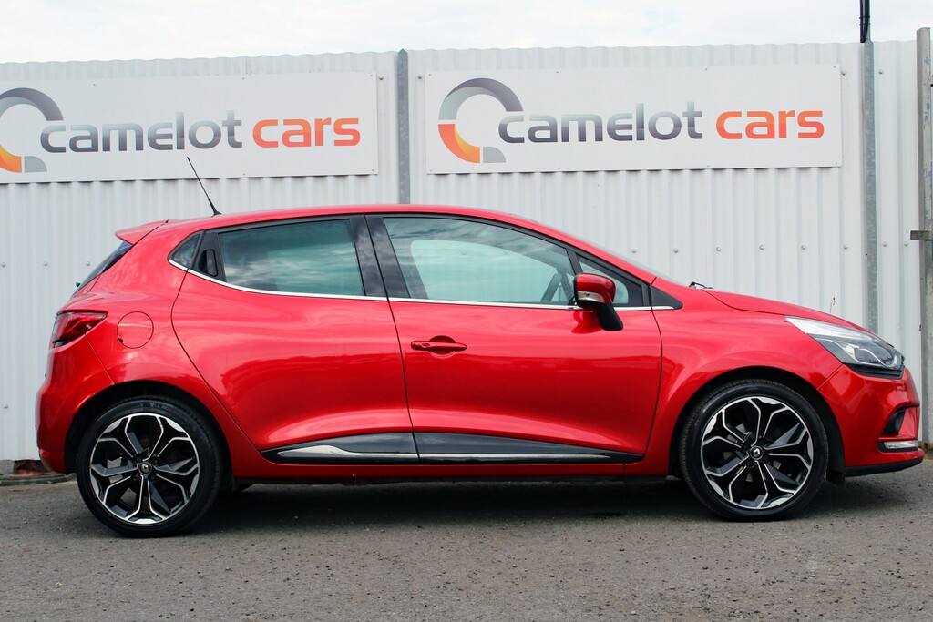 Renault Clio 0.9 Iconic Tce 90 My18 Red #5