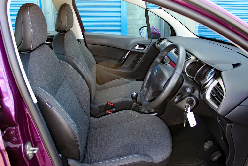 Citroen C3 1.6 Bluehdi 100 Platinum 17In Alloys Purple #12