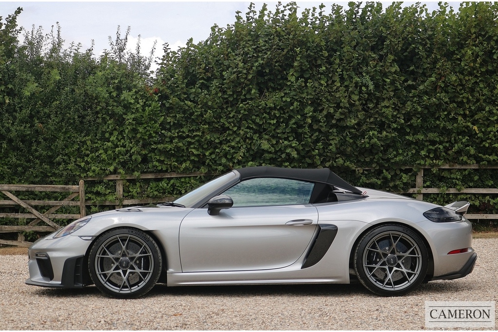 Porsche 718 Spyder Rs Silver