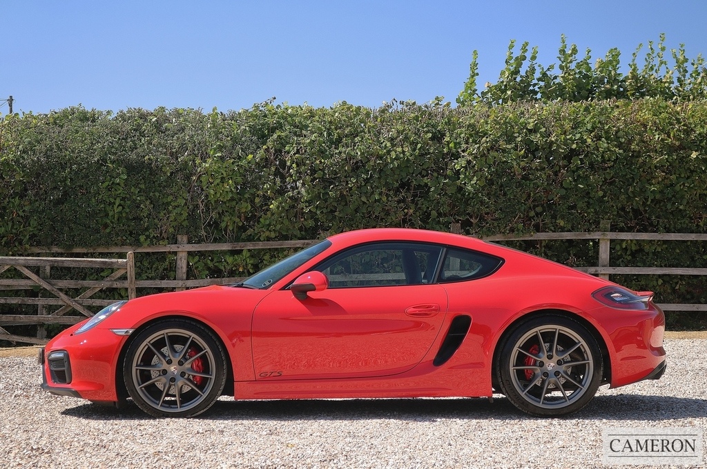 Porsche Cayman 981 3.4 Gts Red