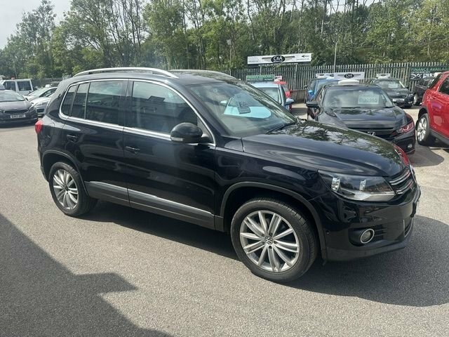 Volkswagen Tiguan 2.0 Tdi Bluemotion Tech Se Dsg Blue #9